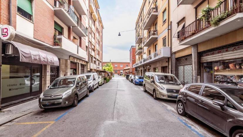 Pensionat Live In - 250m Dalla Stazione Centrale Di Pisa